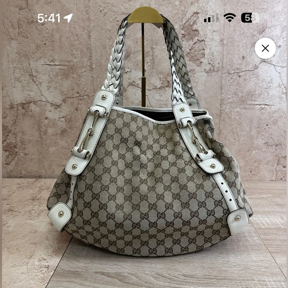 EUC Gucci GG canvas Pelham shoulder bag - Picture 1 of 8